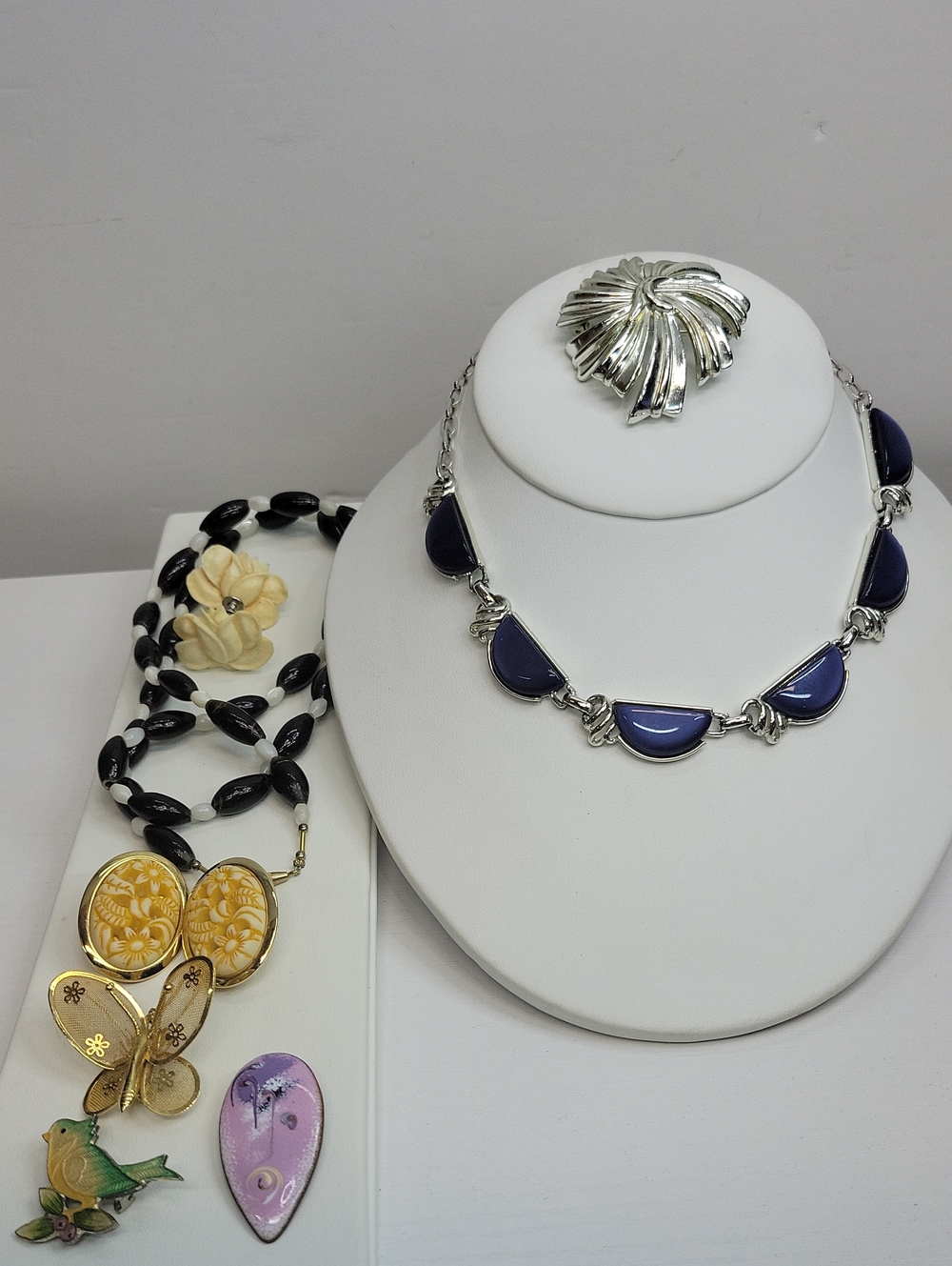 Vintage Jewelry Bundle